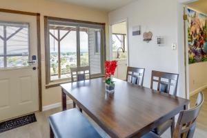 Φωτογραφία από το άλμπουμ του Steinaker State Park with Fireplace Vernal Getaway! σε Vernal