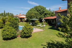 A garden outside Fattoria dei Cavalieri