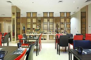 Gallery image of Hotel NEO Cirebon by ASTON in Cirebon