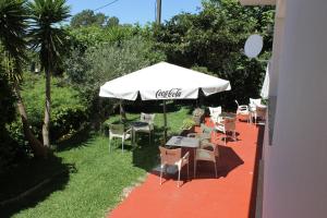 A garden outside Hotel Arco Iris