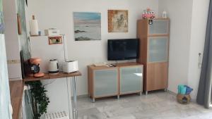 Una cocina o zona de cocina en "La Cala de Mijas Bright Apartment with Sea Views Near the Beach"