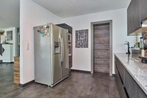 Kuchyň nebo kuchyňský kout v ubytování Adler Chalet in Längenfeld