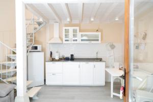 Kuchnia lub aneks kuchenny w obiekcie Apartamentos Nordeste