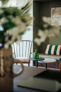 Posedenie v ubytovaní JOST Hotel Montpellier Centre St Roch