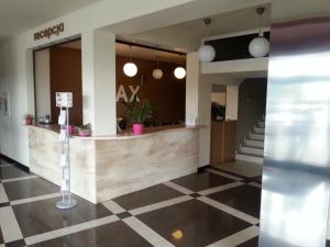 Lobby alebo recepcia v ubytovaní Max na terenie stacji MOL