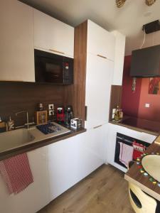 Gallery image of Appartement cosy avec terrasse in Mauguio