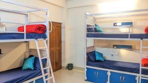 Postel nebo postele na pokoji v ubytování Mezenga 2 - Premium Backpackers Hostel