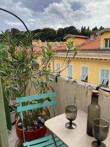 Charmant deux pieces dans le quartier du Port