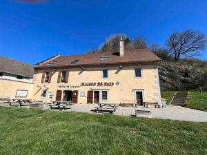 Budova, kde se apartmán nachází