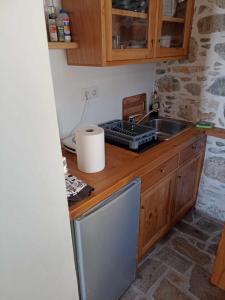 Кухня или мини-кухня в Casa Mar on Kantouni Beach

