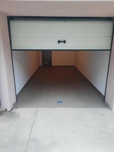 Fotografija v galeriji nastanitve Apartman Lux-besplatno korišćenje zasebne garaže v mestu Sremska Mitrovica