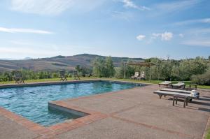 Bazén v ubytovaní Villa Danilo by PosarelliVillas alebo v jeho blízkosti