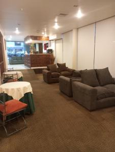 Posezení v ubytování Hotel Alcala del Rio