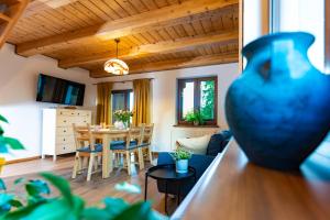 Μια τηλεόραση ή/και κέντρο ψυχαγωγίας στο Apartamenty Przesieka ul. Droga do wodospadu 3