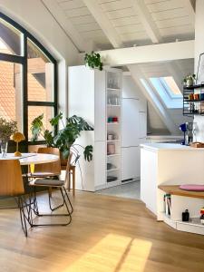 Kuchyň nebo kuchyňský kout v ubytování Gemütliches Loft