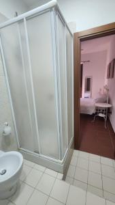 Kúpeľňa v ubytovaní Casa Miele Ortigia + 29 fotografií