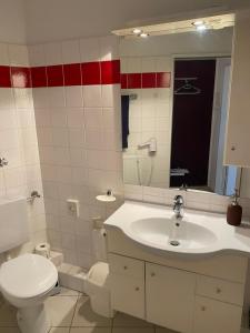 Ένα μπάνιο στο Apartment mit Pool zum Verlieben