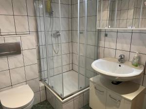 Ferienwohnung Seewaldhof tesisinde bir banyo