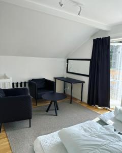 Postel nebo postele na pokoji v ubytování Stugcentralen Lägenhetshotell & Stugor + 37 fotografií