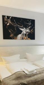 Postel nebo postele na pokoji v ubytování Harzhotel Warnstedter Krug
