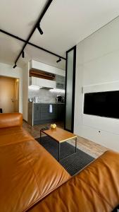 Posteľ alebo postele v izbe v ubytovaní LUX RADNICA appartment center- free parking