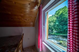 Fotografie z fotogalerie ubytování Domacinstvo na kraju svijeta v destinaci Šipovo