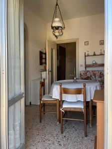 Imagine din galeria proprietății Casa Vintage în Alassio