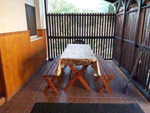 Balkón alebo terasa v ubytovaní Apartment in Balatonszemes 38456