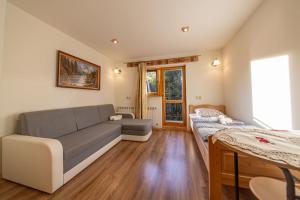Posedenie v ubytovaní Apartamenty i pokoje gościnne Wajdówka