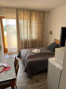 Postel nebo postele na pokoji v ubytování Gasthof Sonnenheim