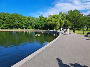 Foto dalla galleria di Cozy apt in WEST NY, NEW JERSEY, at 2 bloks from bus stop-15 minutes 2NY 7MINUTES VIA NYWATERWAY FERRY-BETTER CAN'T BE!! a West New York Altre 56 foto