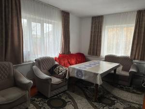 Χώρος καθιστικού στο M-otel