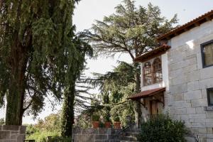O edifício em que the country house se localiza