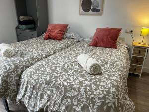 Ліжко або ліжка в номері Apartamento—Centro parking gratis grupos