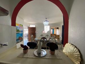 Posezení v ubytování Santiago City Center Huge nice Apartment to stay rooftop to enjoy the city view