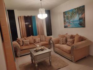 Posezení v ubytování Santiago City Center Huge nice Apartment to stay rooftop to enjoy the city view