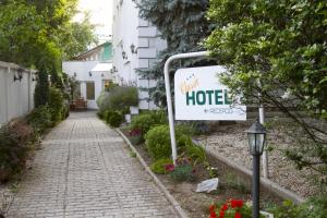 Certifikát, hodnocení, plakát nebo jiný dokument vystavený v ubytování Classic Hotel