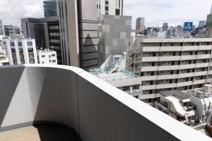 El edificio en el que está el departamento