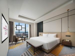 Postel nebo postele na pokoji v ubytování Crowne Plaza Dujiangyan by IHG