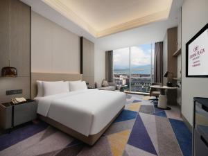 Postel nebo postele na pokoji v ubytování Crowne Plaza Dujiangyan by IHG