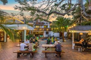 Hosté ubytování Aquarius Backpackers Resort