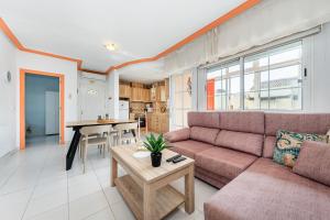 Kuchyňa alebo kuchynka v ubytovaní Bungalow Sunrise Europa