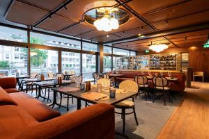 Istumisnurk majutusasutuses Hotel Aare Thun