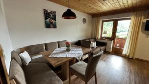 Posedenie v ubytovaní Gästehaus Garber