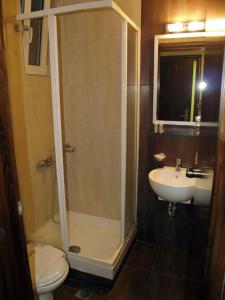 Koupelna v ubytování Hotel Filoxenia
