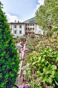 Nespecifikovaný výhled na hory nebo výhled na hory při pohledu z bed and breakfast