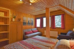 Posezení v ubytování Zirbenwald Lodge
