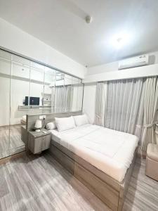 Φωτογραφία από το άλμπουμ του Apartement 2BR sky house BSD σε Cilenggang