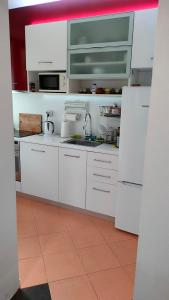 A kitchen or kitchenette at Mountain Panorama 2