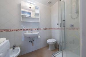 Een badkamer bij Casa Vito studio flat - Positano